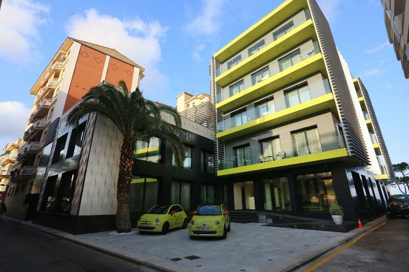 Cosmo Apartments Platja d'Aro Esterno foto